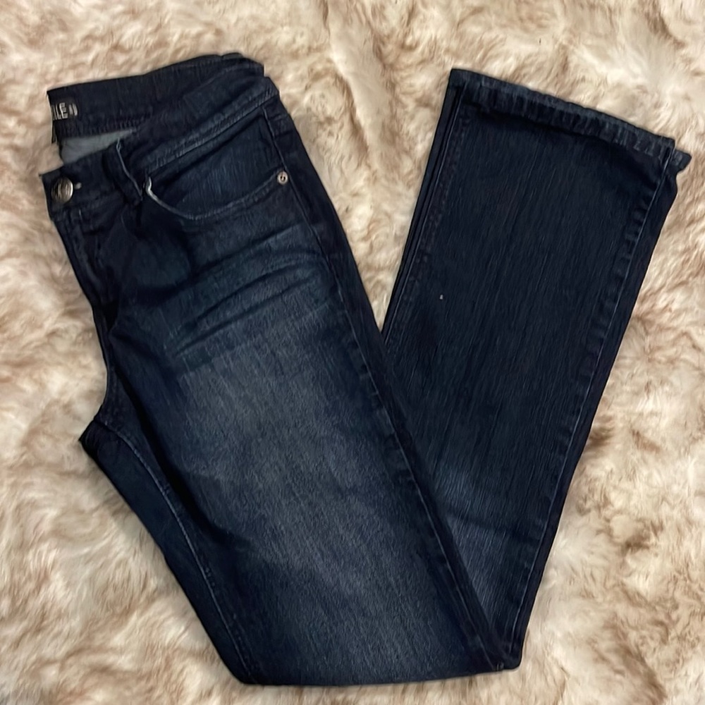 Slim Bootcut Jeans